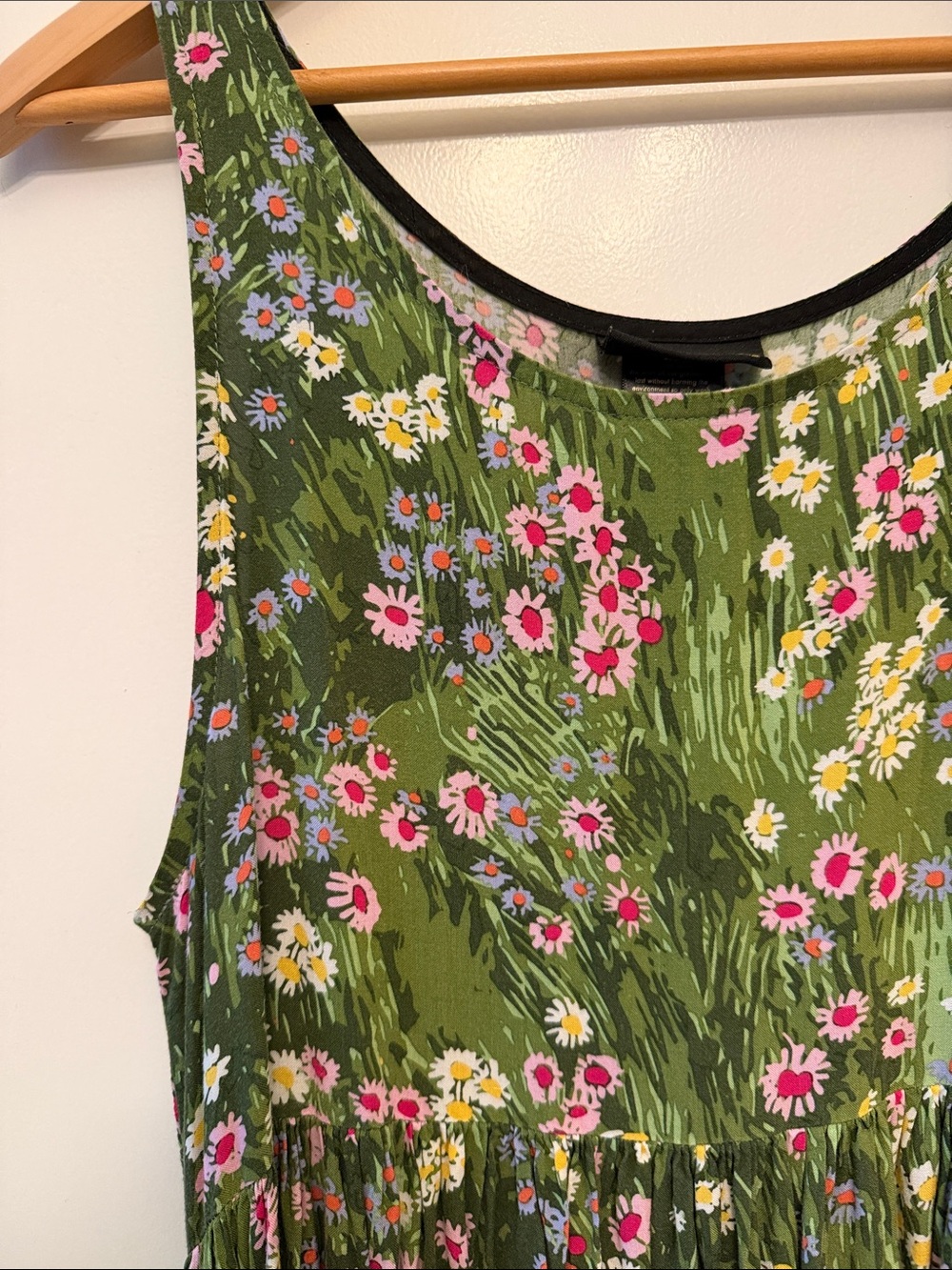 NOOWORKS Naomi Meadow Green Floral Sleeveless Sundress - M - Picture 2 of 3
